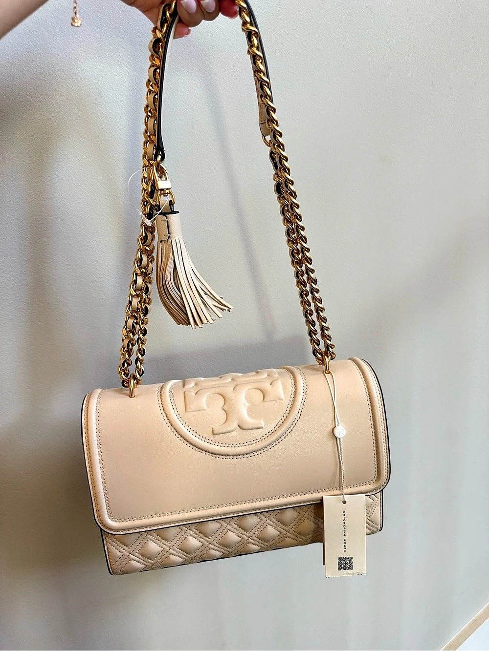 Tory Burch Fleming Convertible Shoulder Bag in Cream